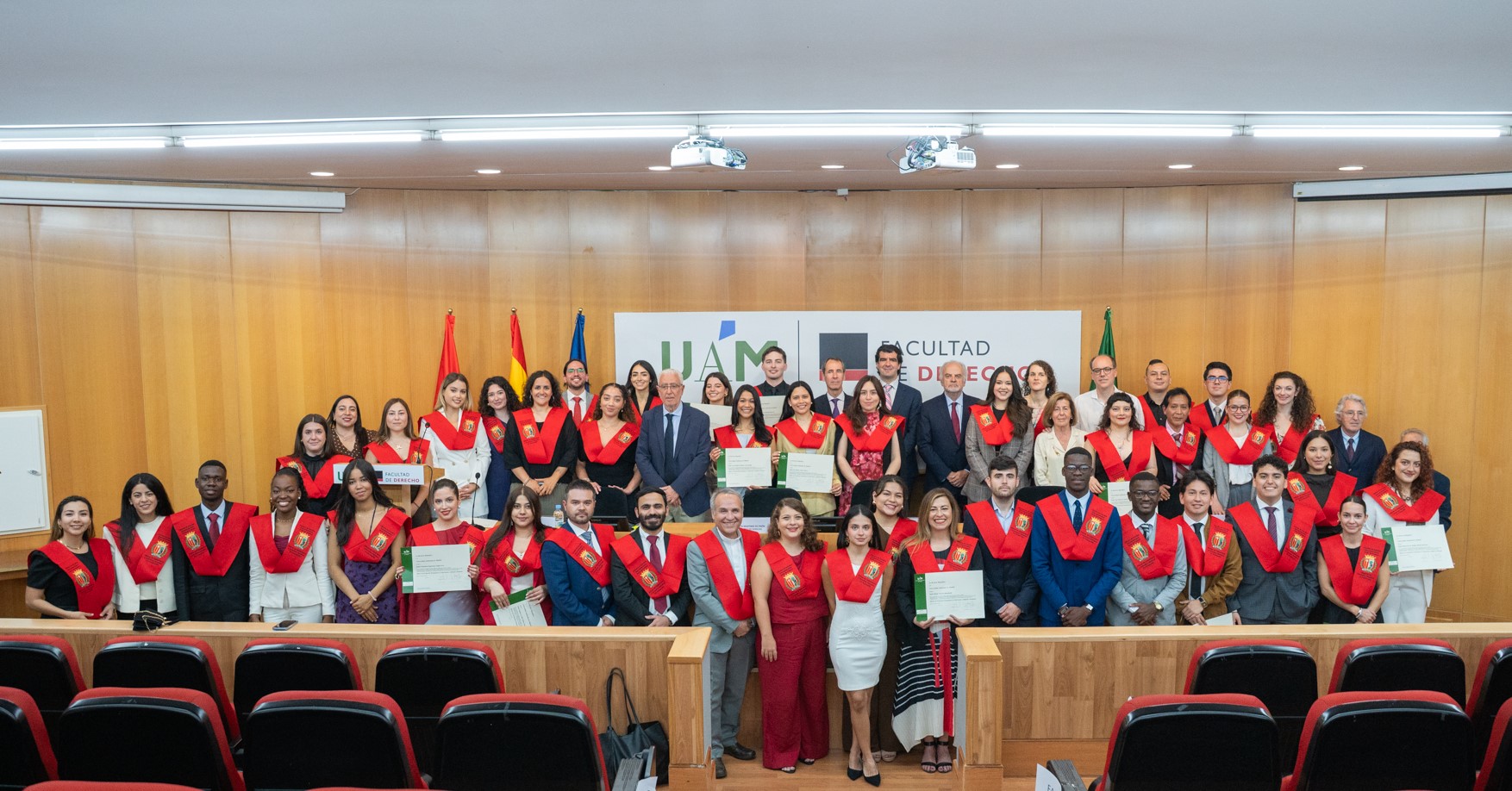 Acto de graduación de la XV promoción del Máster en Gobernanza y Derechos Humanos